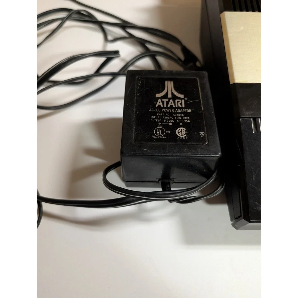 Atari 5200 4 Port Console With All Conections Included 2 Controllers Read Discrp - Picture 4 of 8